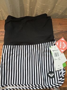 Roxy Black & White Striped Women's Swim Shorts
